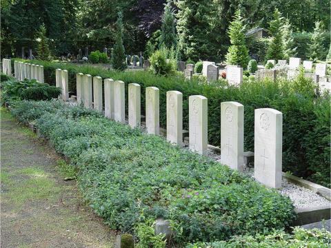 Oorlogsgraven begraafplaats Barchem